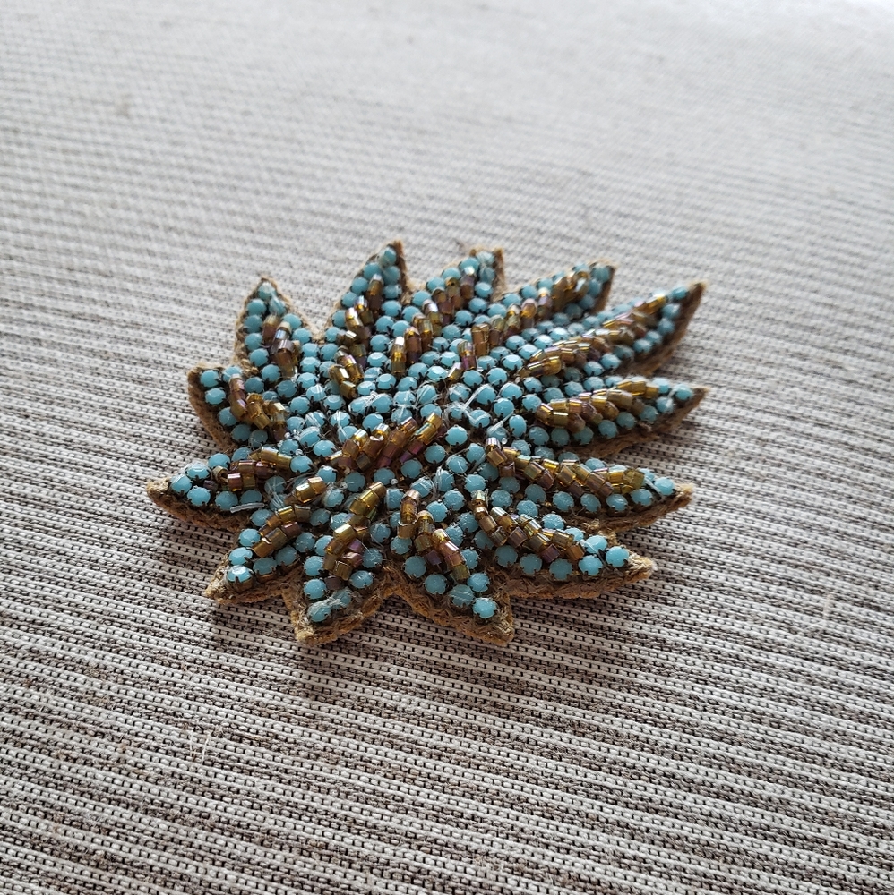 Anthro Beaded Hair Clip - Picture 1 of 4